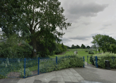 Entrance to Thornbury Park