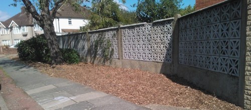 Tidied up amenity area on eastern entrance to Syon Park Gardens