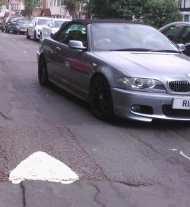 Wood Lane near its junction with Borough Road
